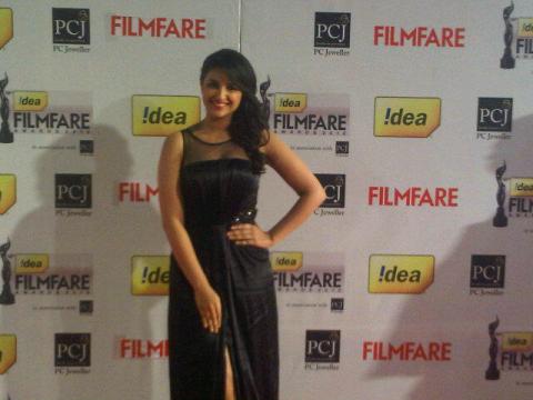 Parineeti Chopra seen at the Filmfare '13 wearing Rajat Tangri